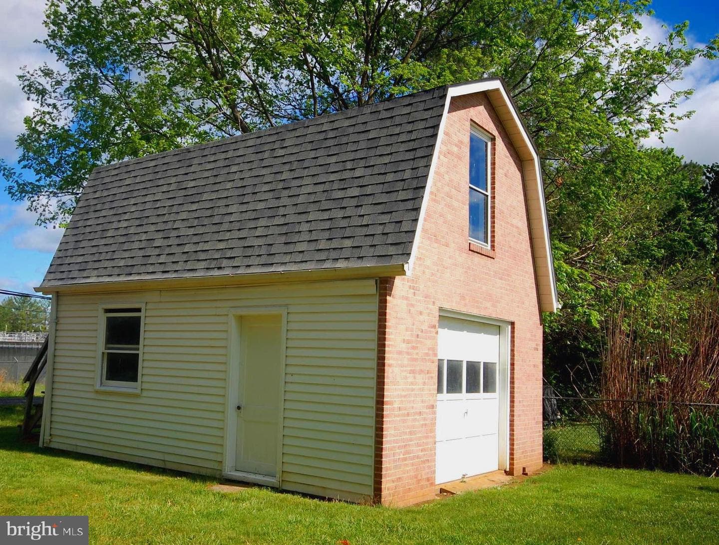 1210 Tuscawilla Drive photo 5