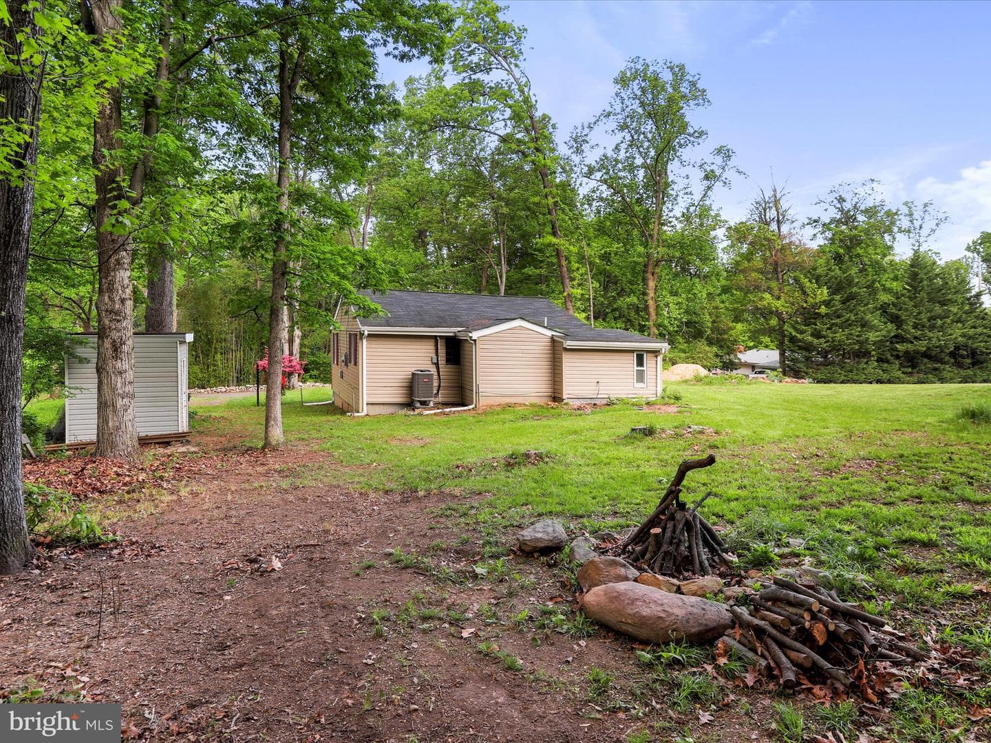 252 Blueberry Lane photo 19