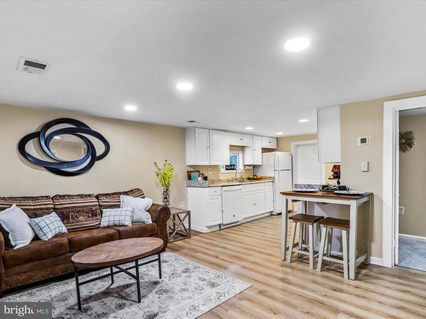 252 Blueberry Lane photo 3