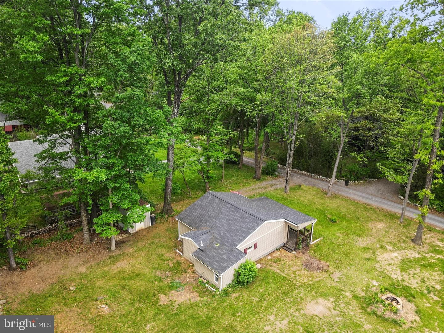 252 Blueberry Lane photo 40