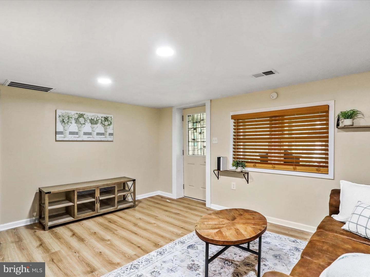 252 Blueberry Lane photo 5
