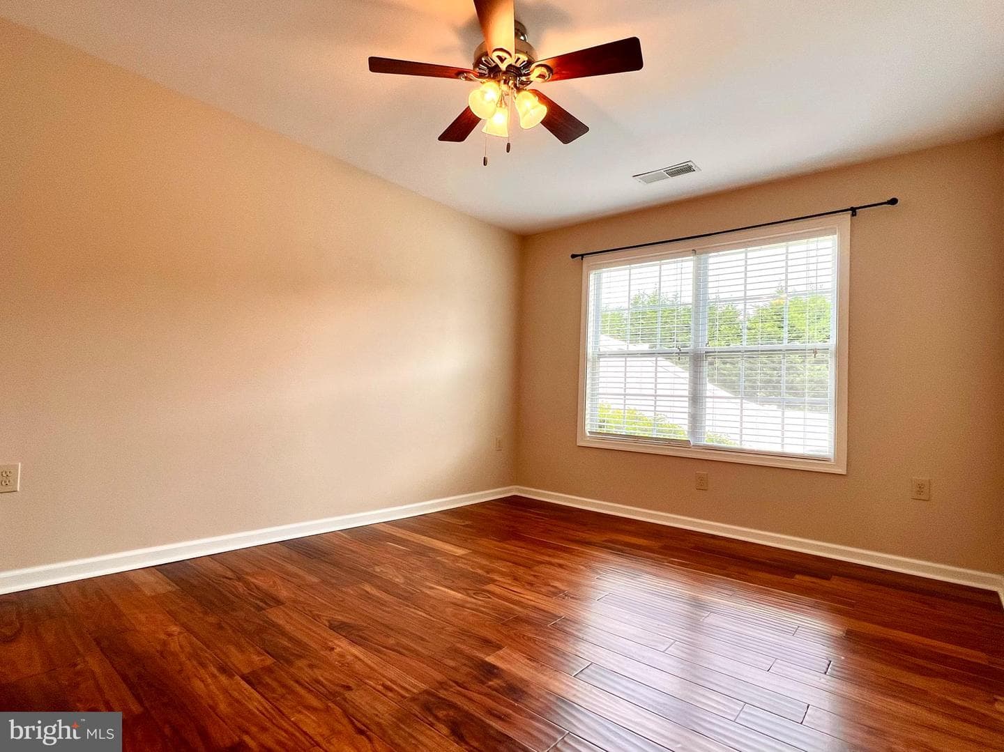 492 Thumper Drive photo 13