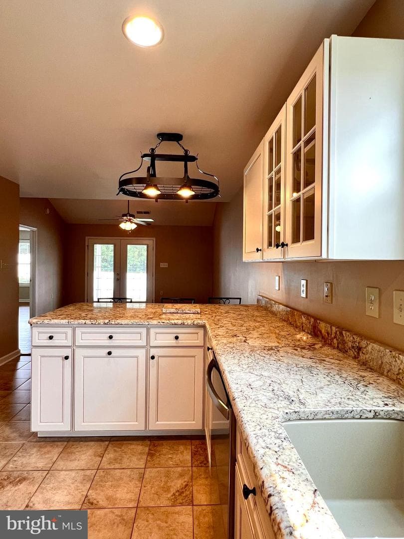 492 Thumper Drive photo 6