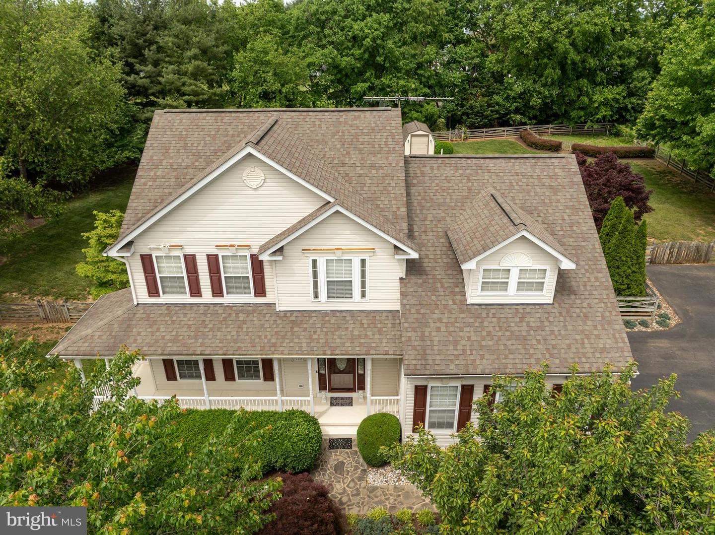680 Mara Rose Lane photo 1
