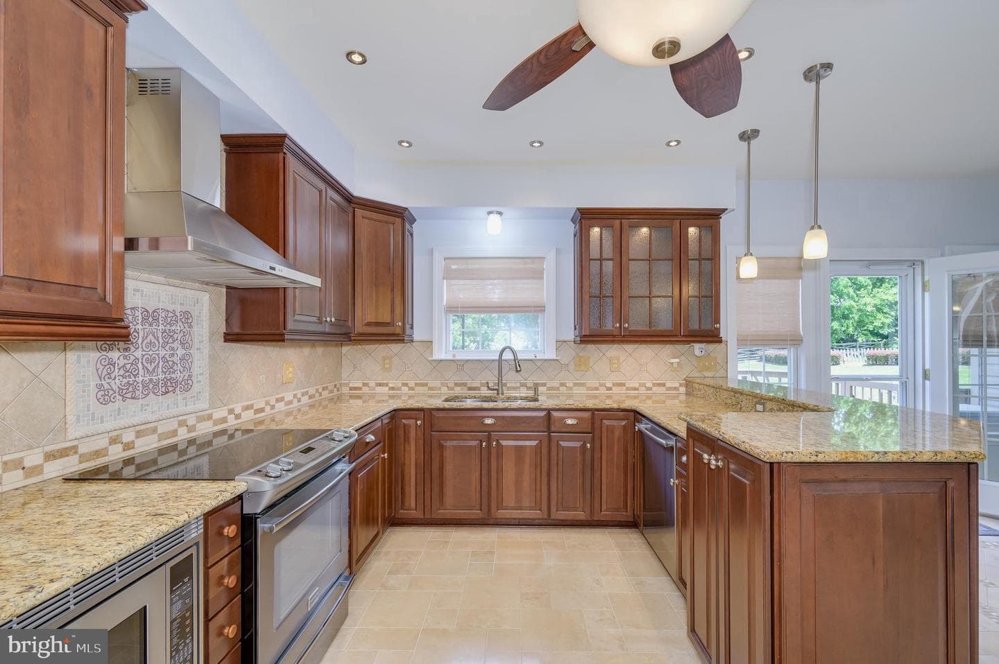 680 Mara Rose Lane photo 16