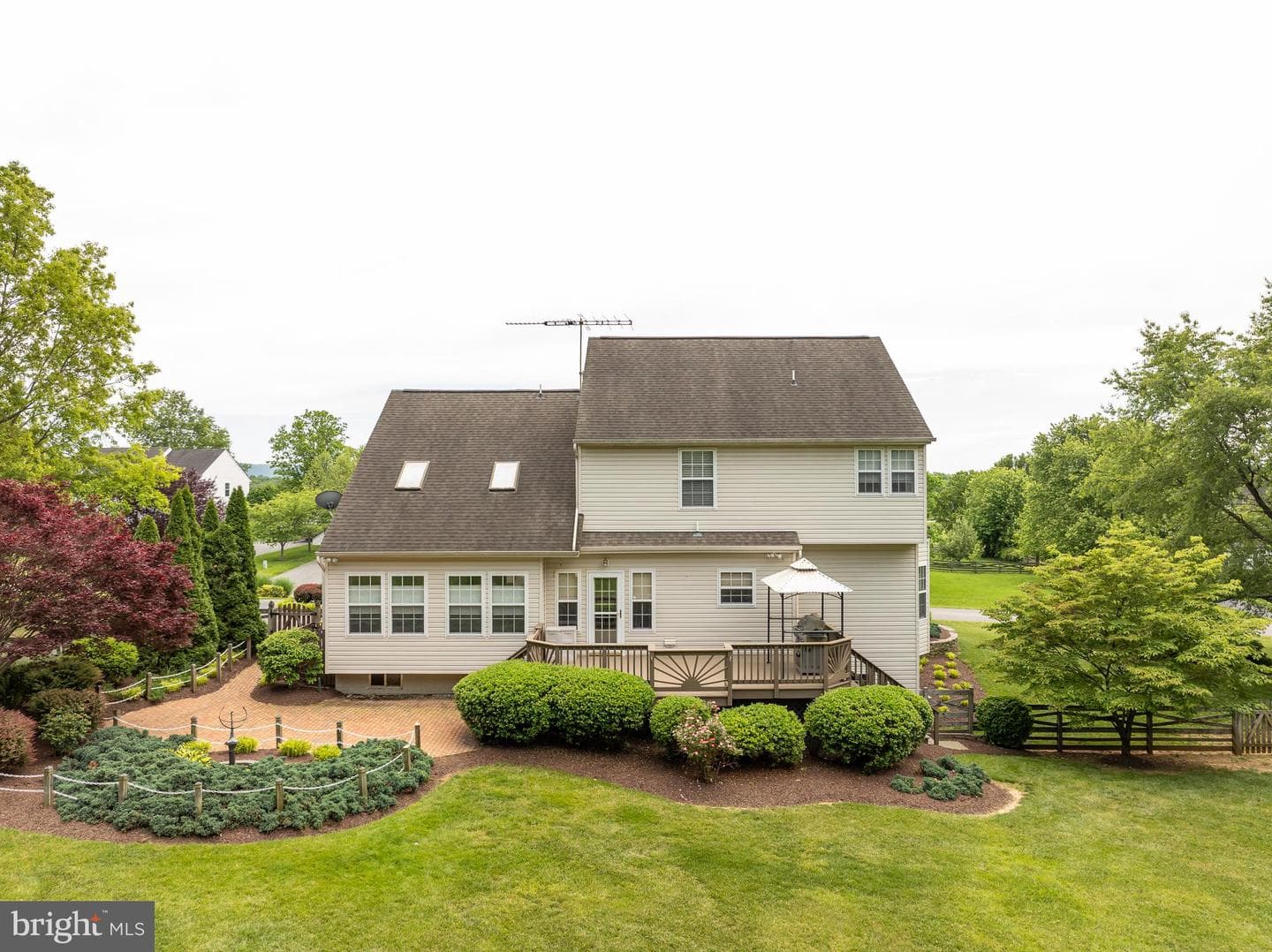 680 Mara Rose Lane photo 3