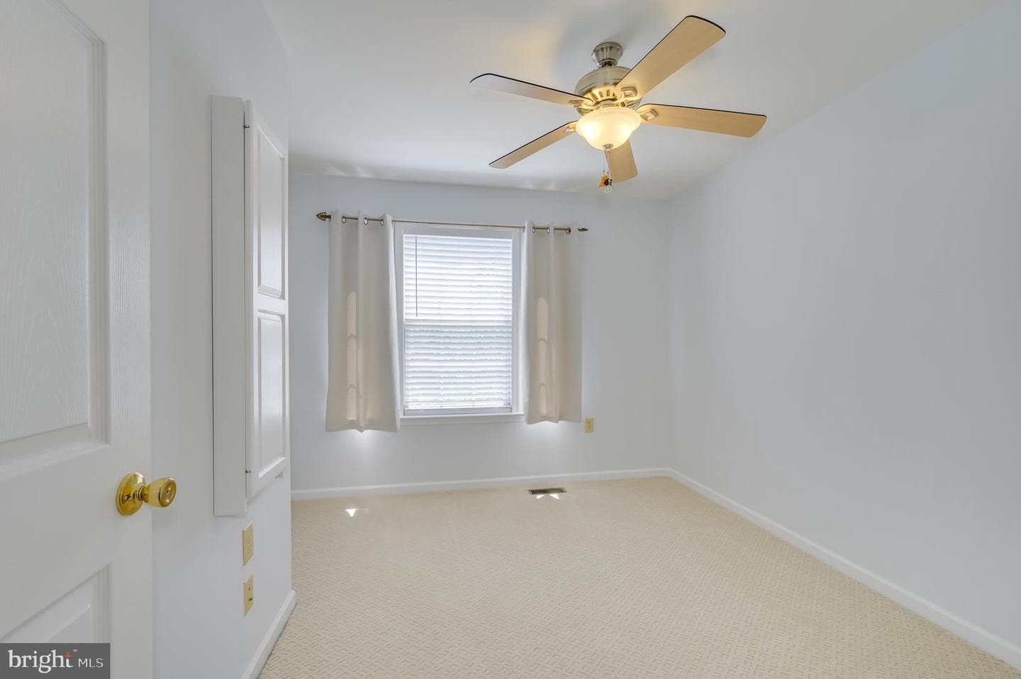 680 Mara Rose Lane photo 34