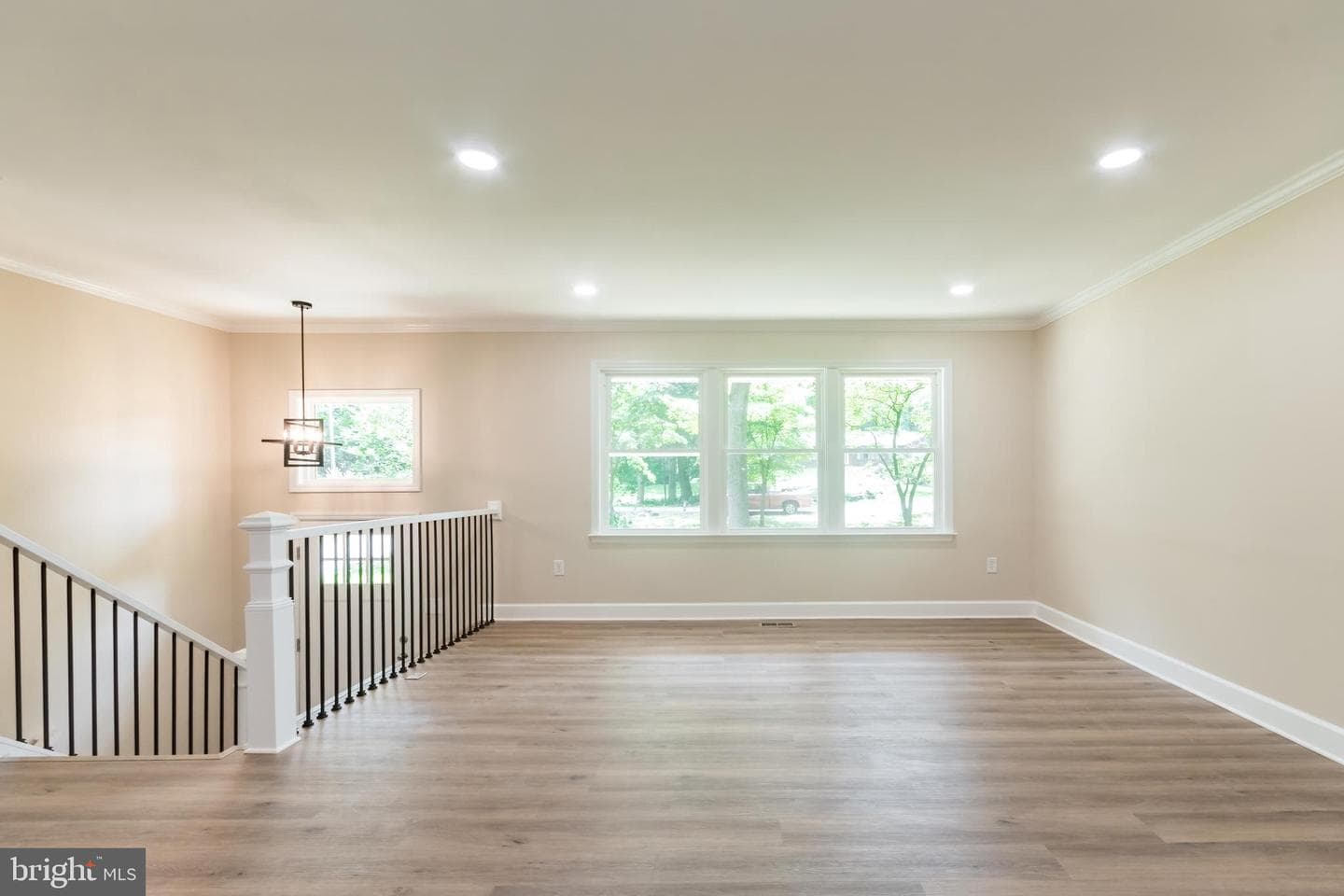 95 Devon Way photo 11