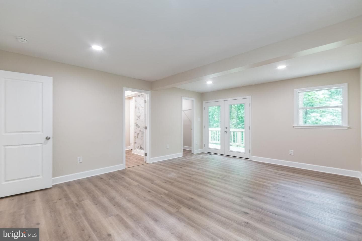 95 Devon Way photo 23