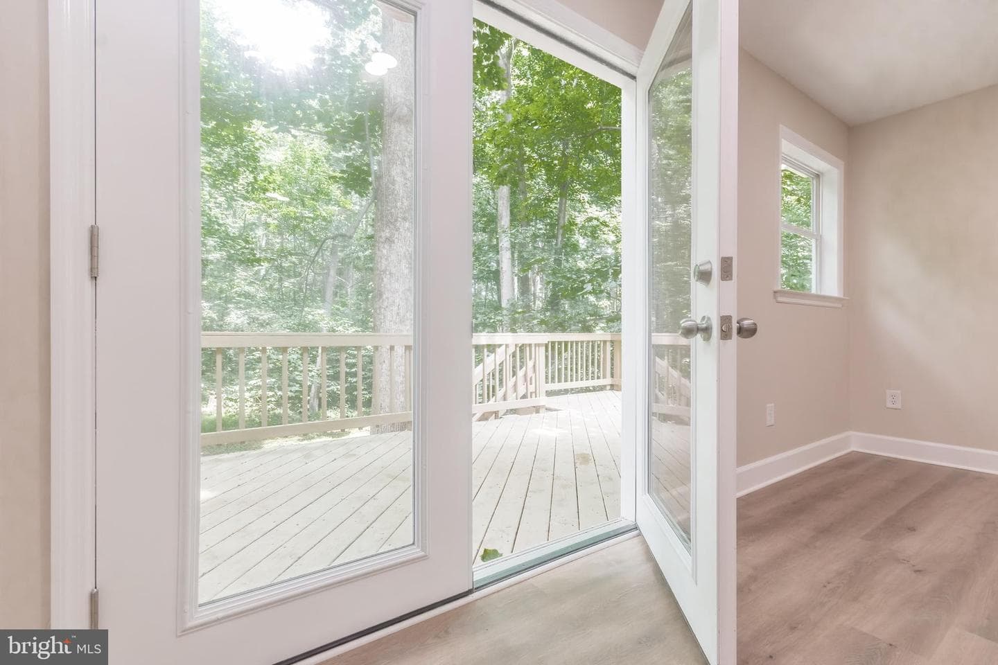 95 Devon Way photo 26