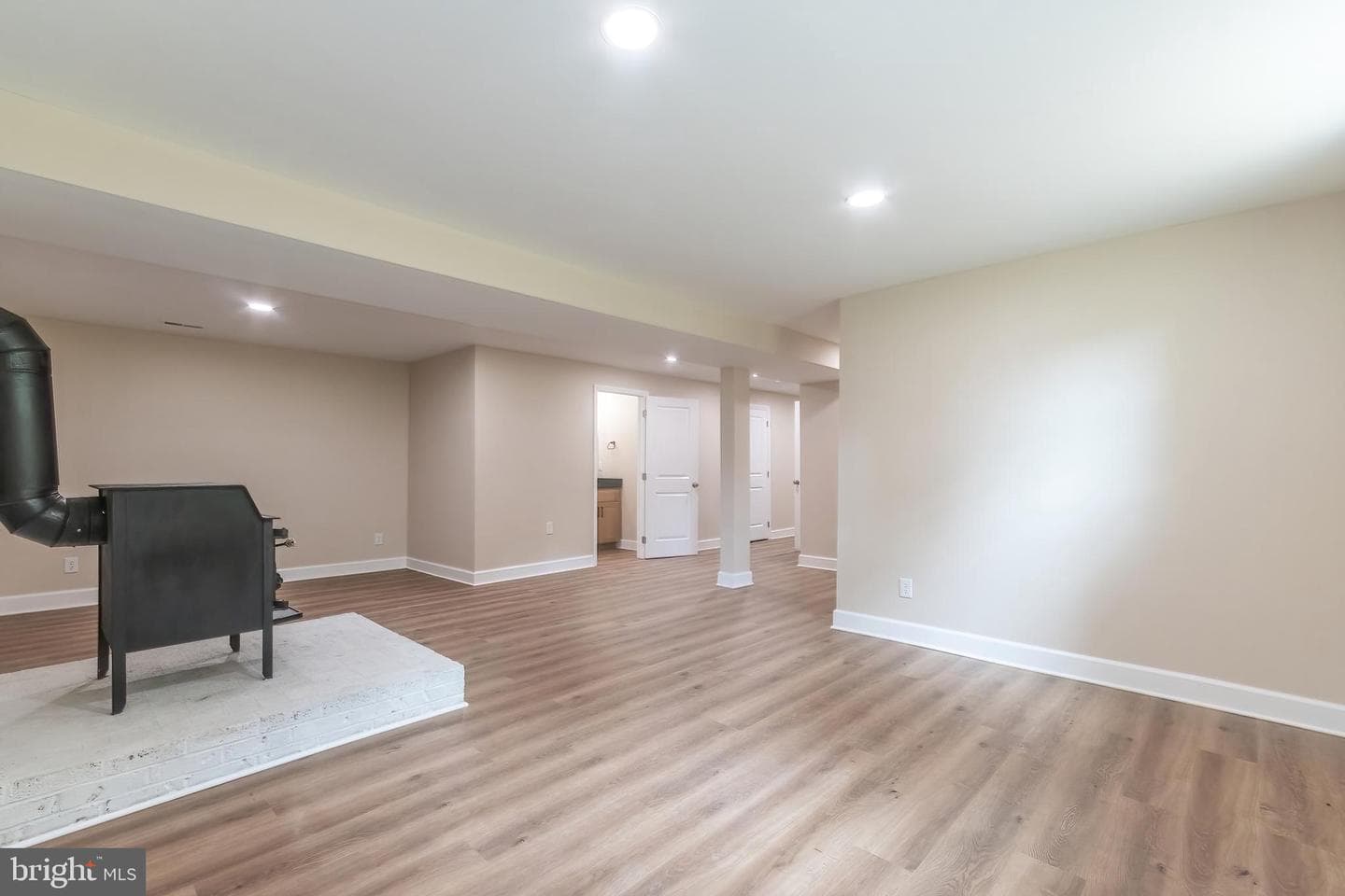 95 Devon Way photo 39