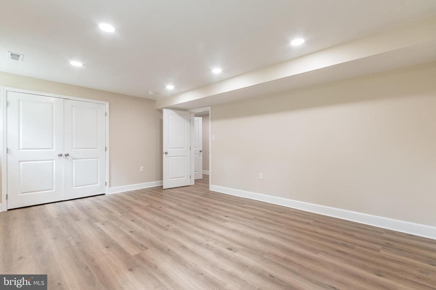 95 Devon Way photo 43