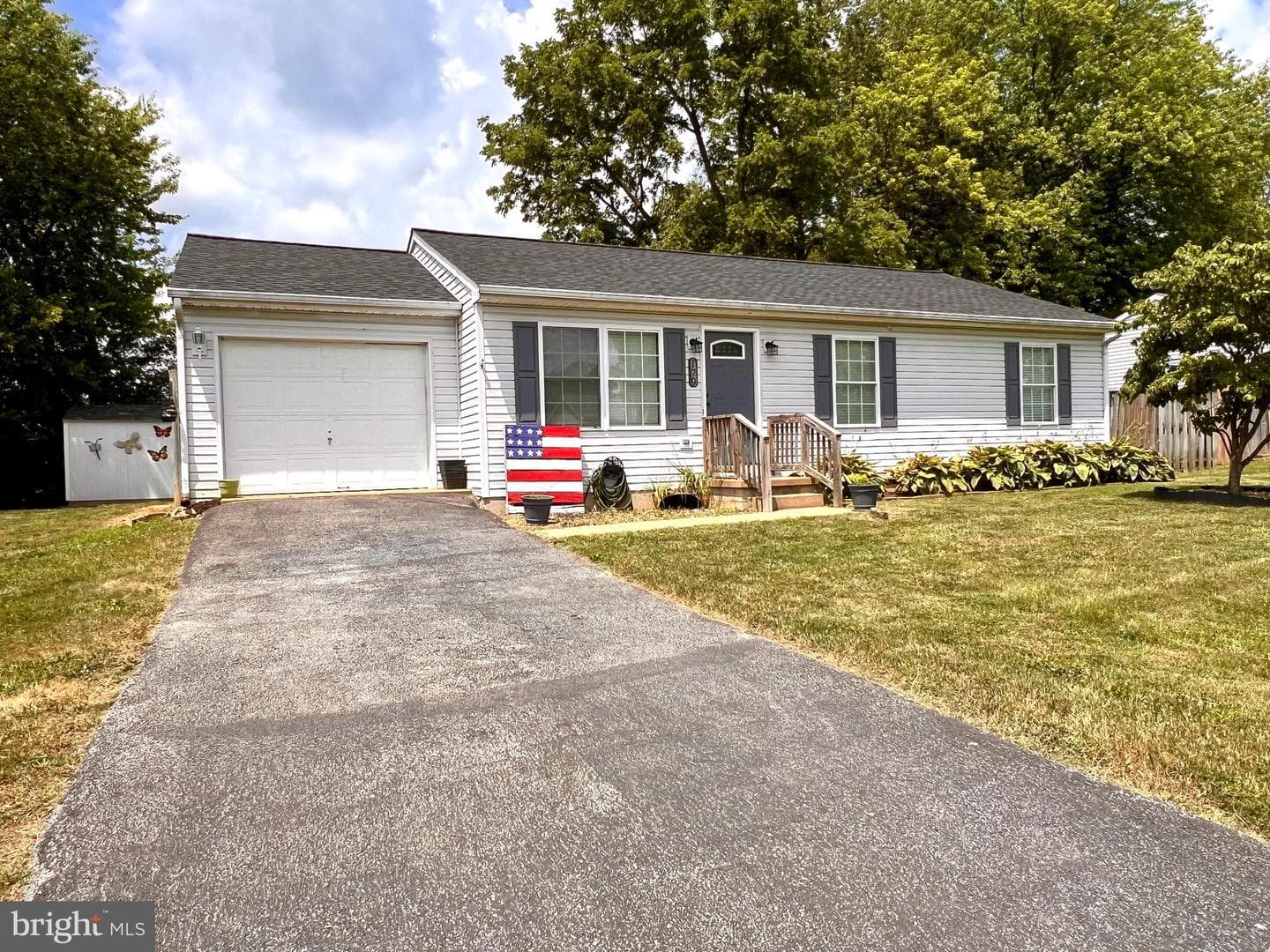 179 Robelei Drive photo 1