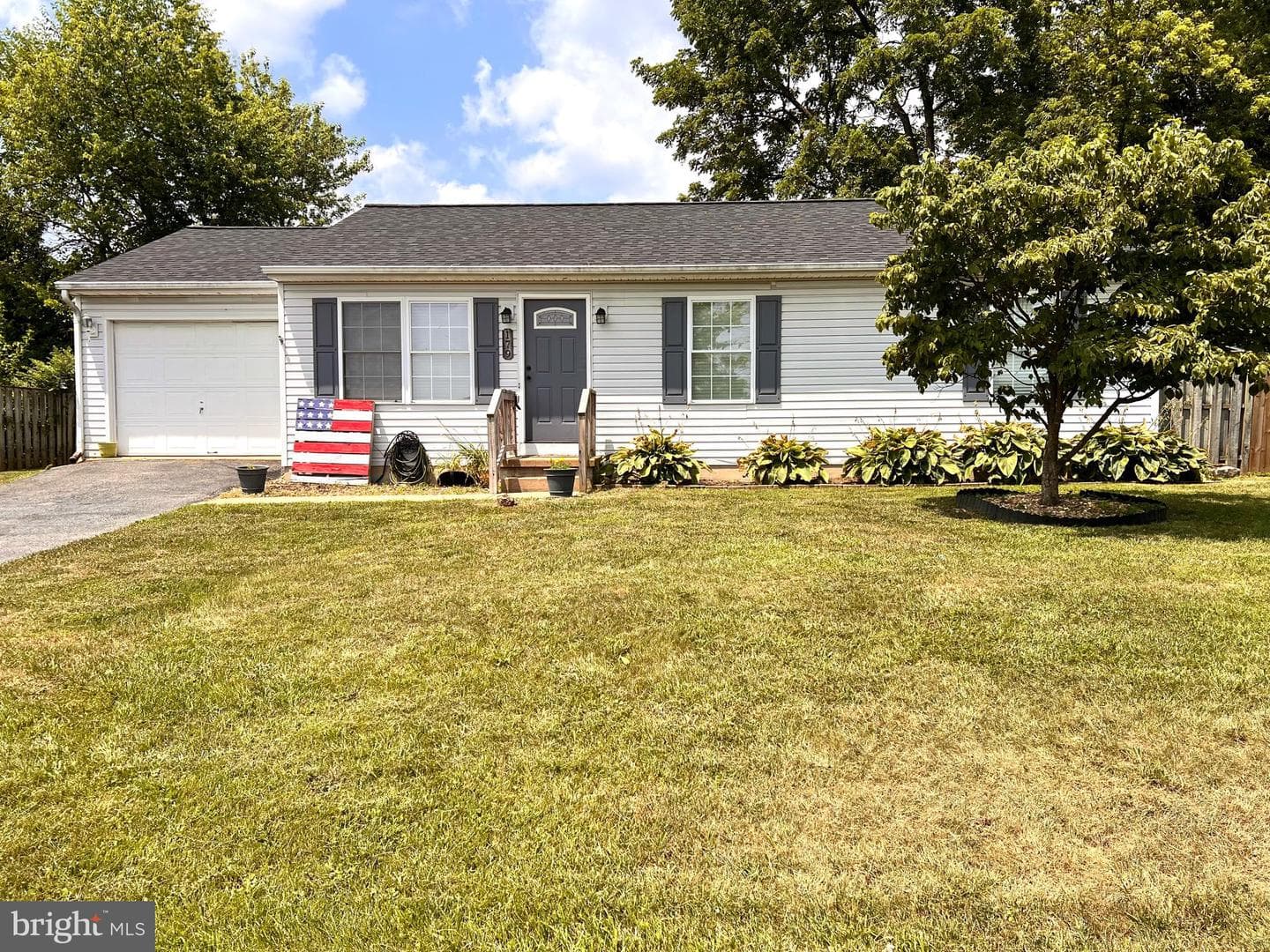 179 Robelei Drive photo 2