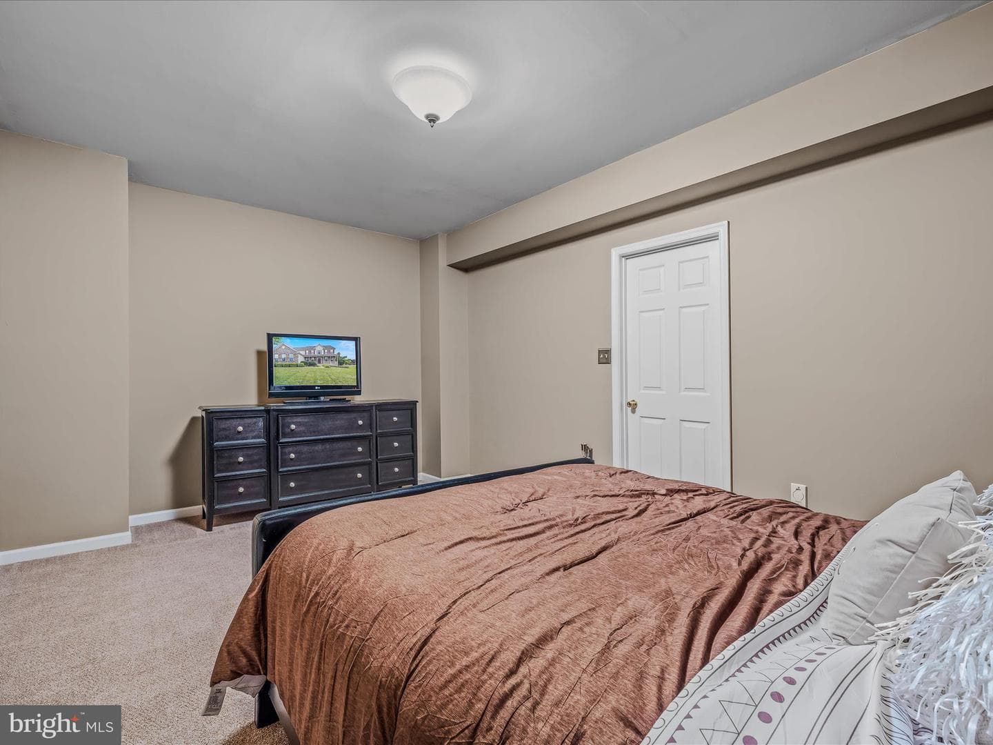 288 Cirrus Way photo 38