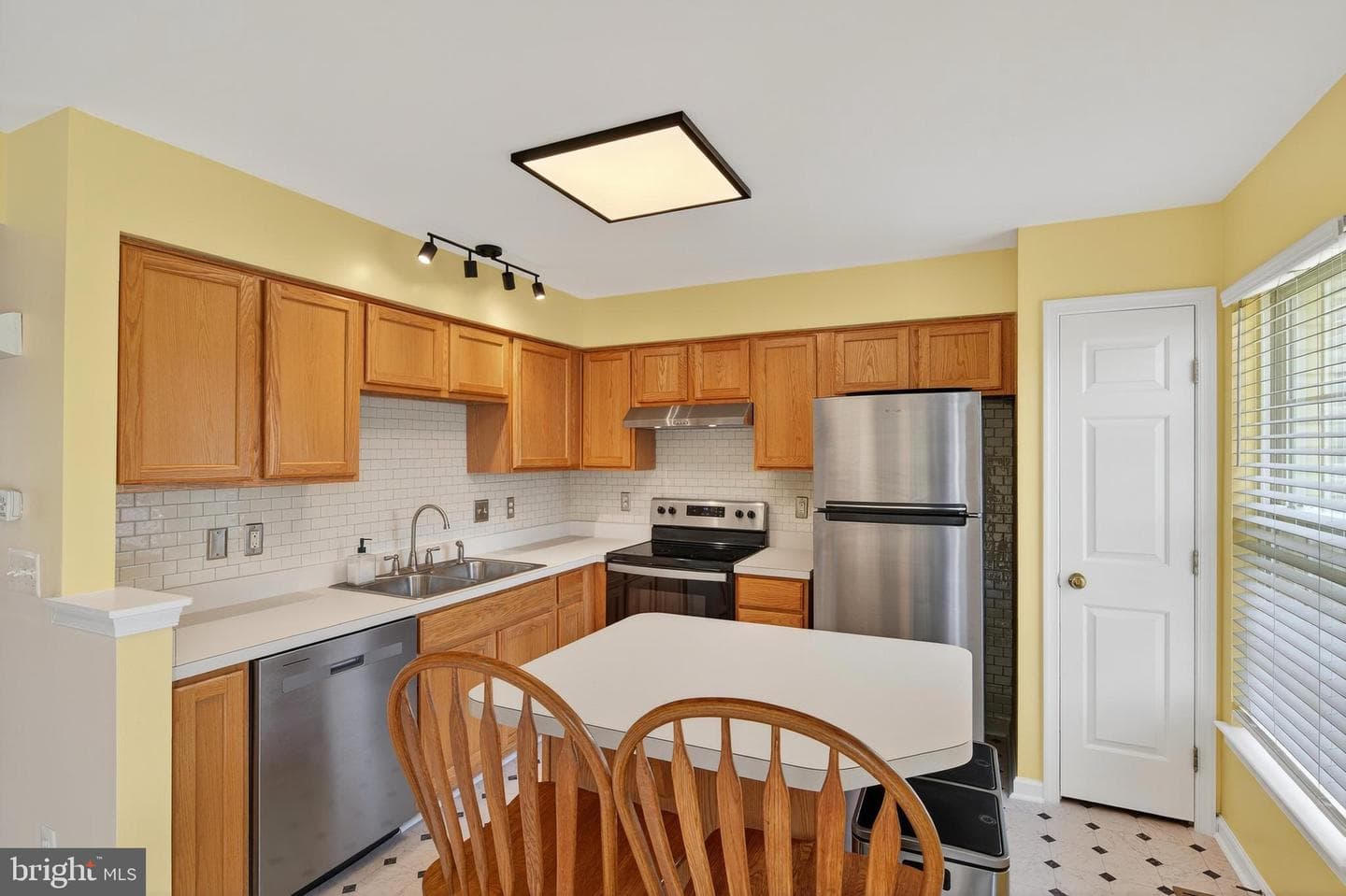 1337 Steed Street photo 15