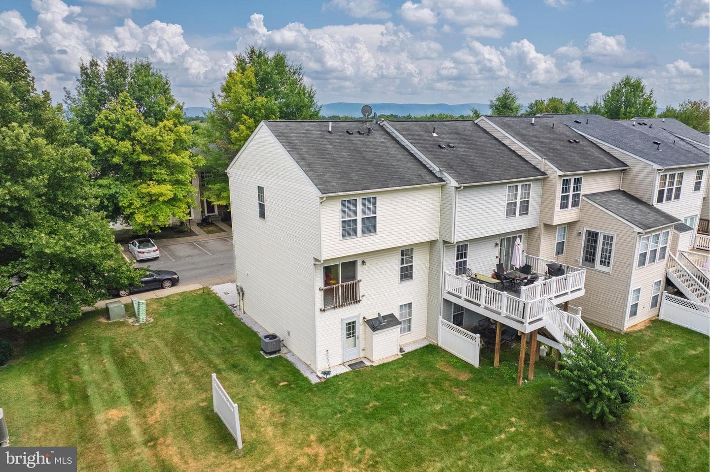 1337 Steed Street photo 34