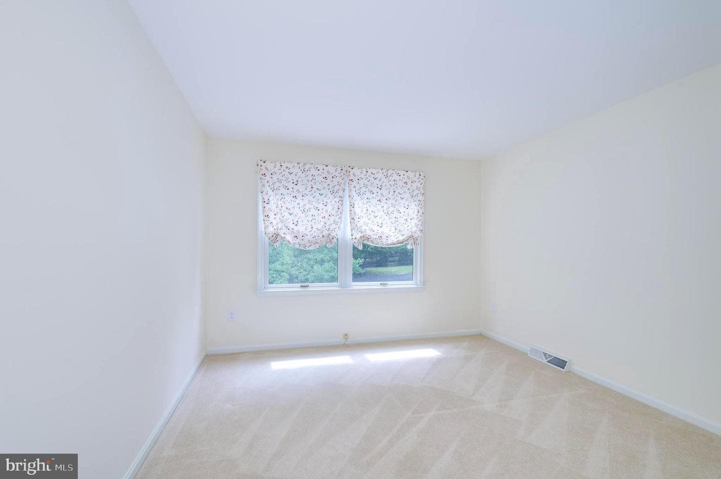 188 Crestview Drive photo 32