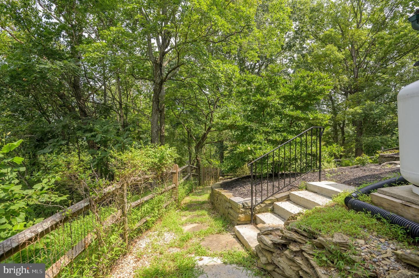 188 Crestview Drive photo 56