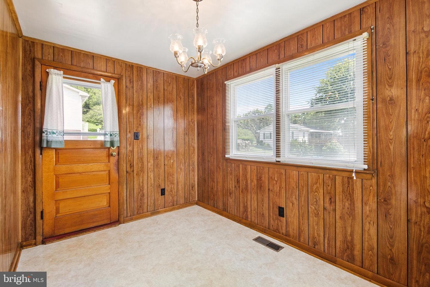 264 Polk Street photo 6