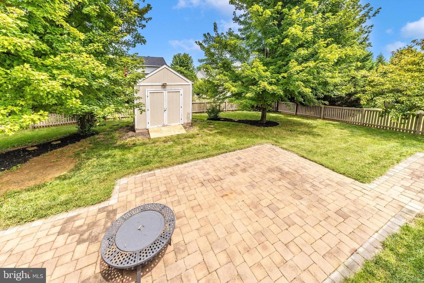 125 Victoria Lane photo 26