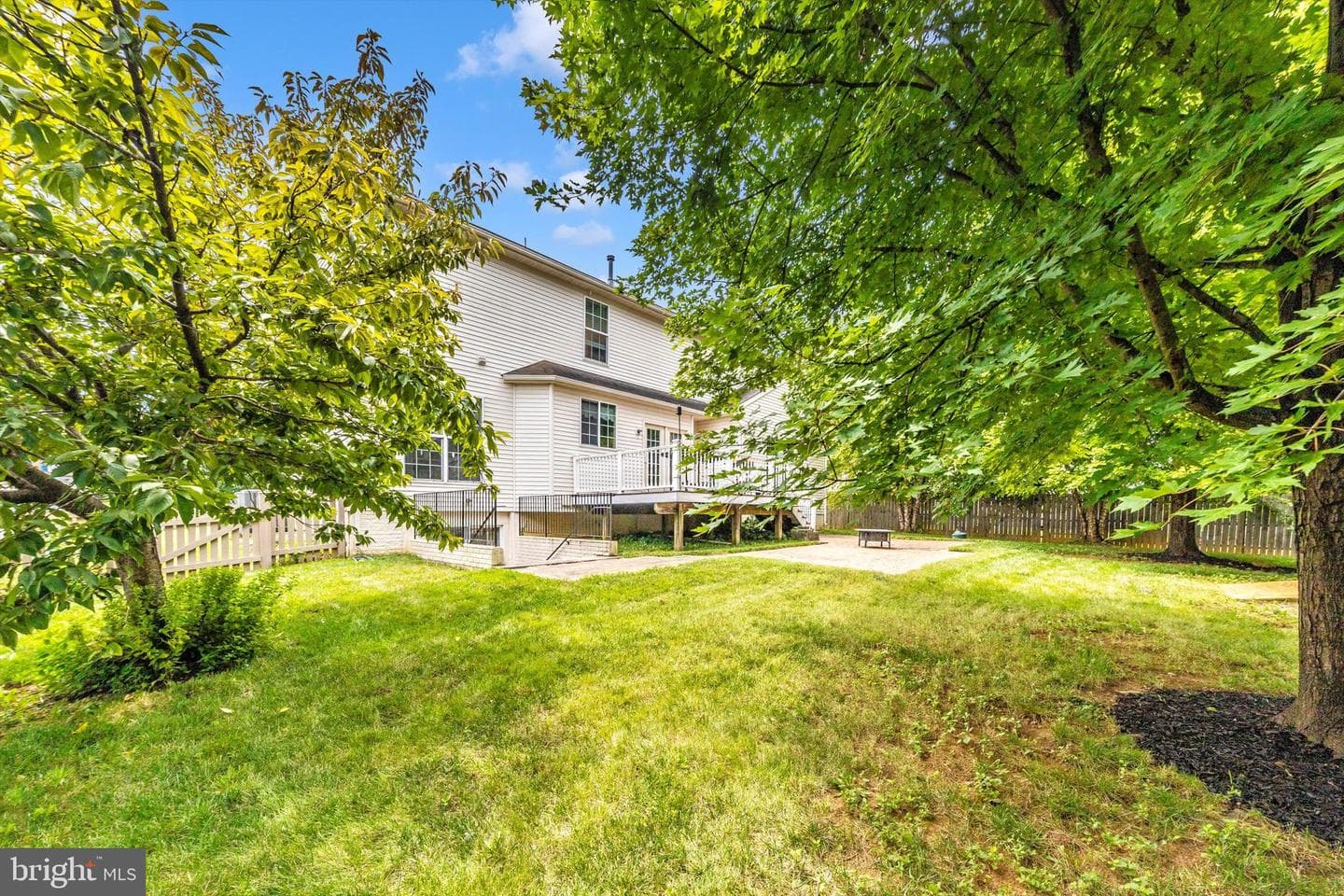 125 Victoria Lane photo 5