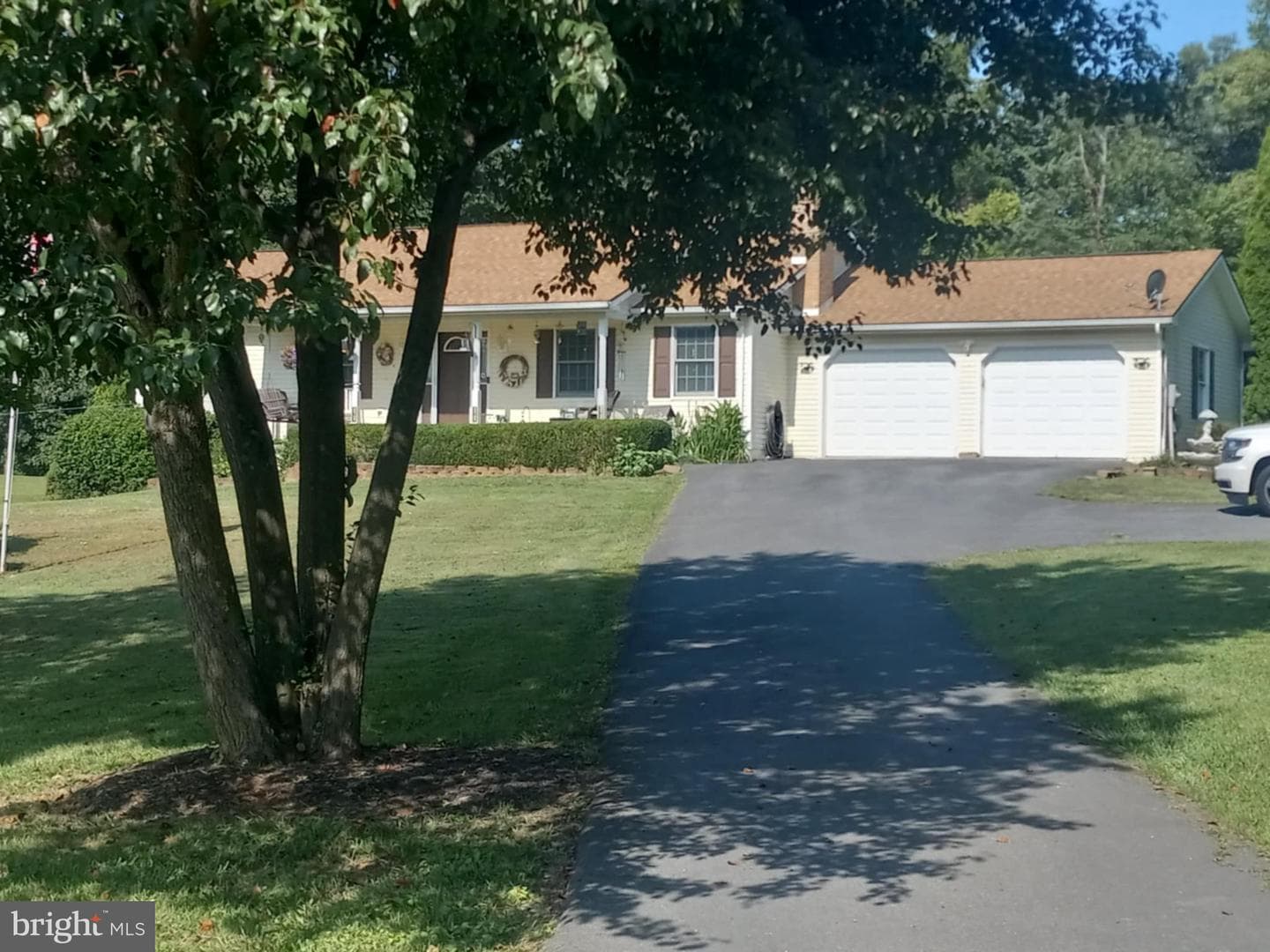 630 New Meadow Drive photo 4