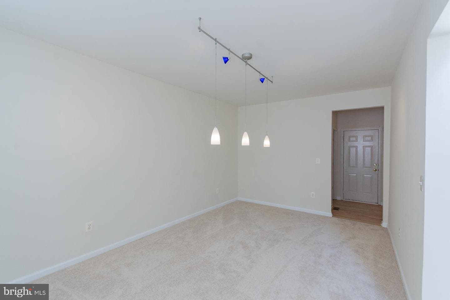 70 Braddock Street photo 34