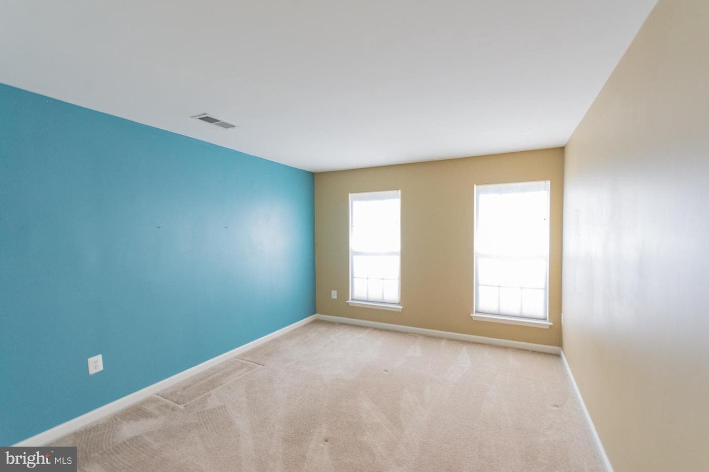 70 Braddock Street photo 43