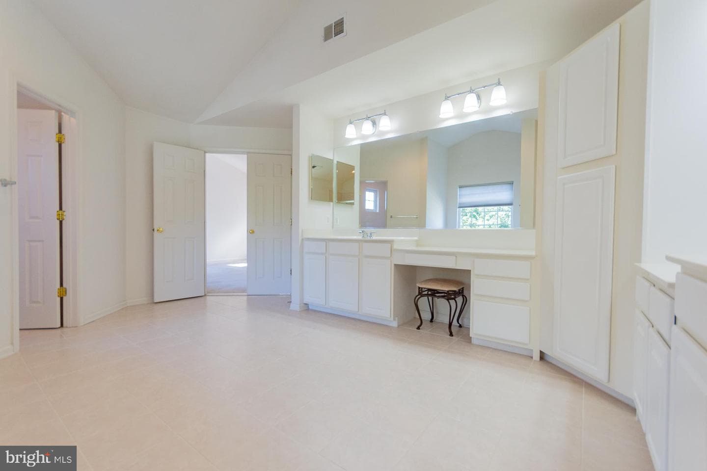 70 Braddock Street photo 51
