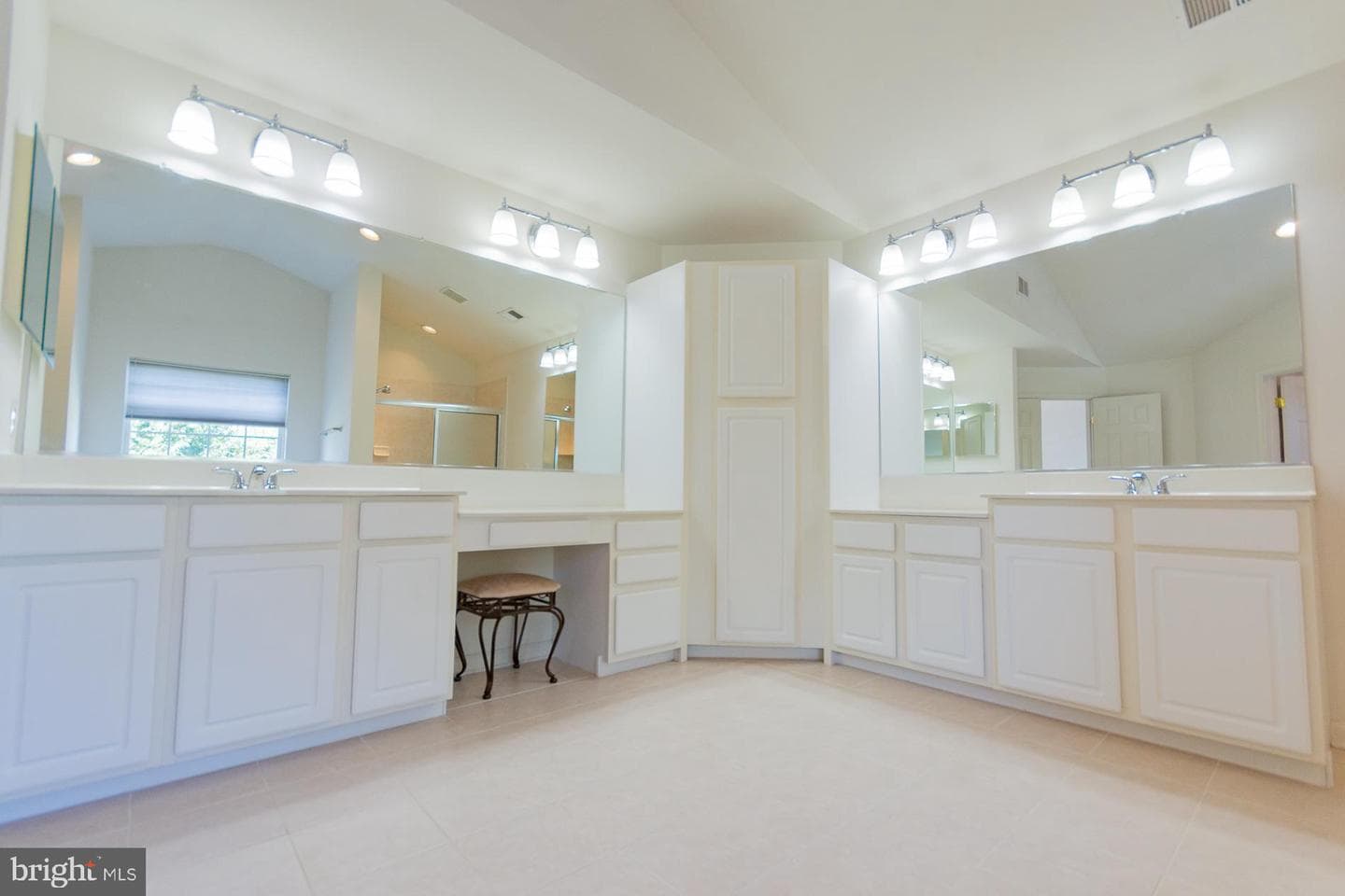 70 Braddock Street photo 53