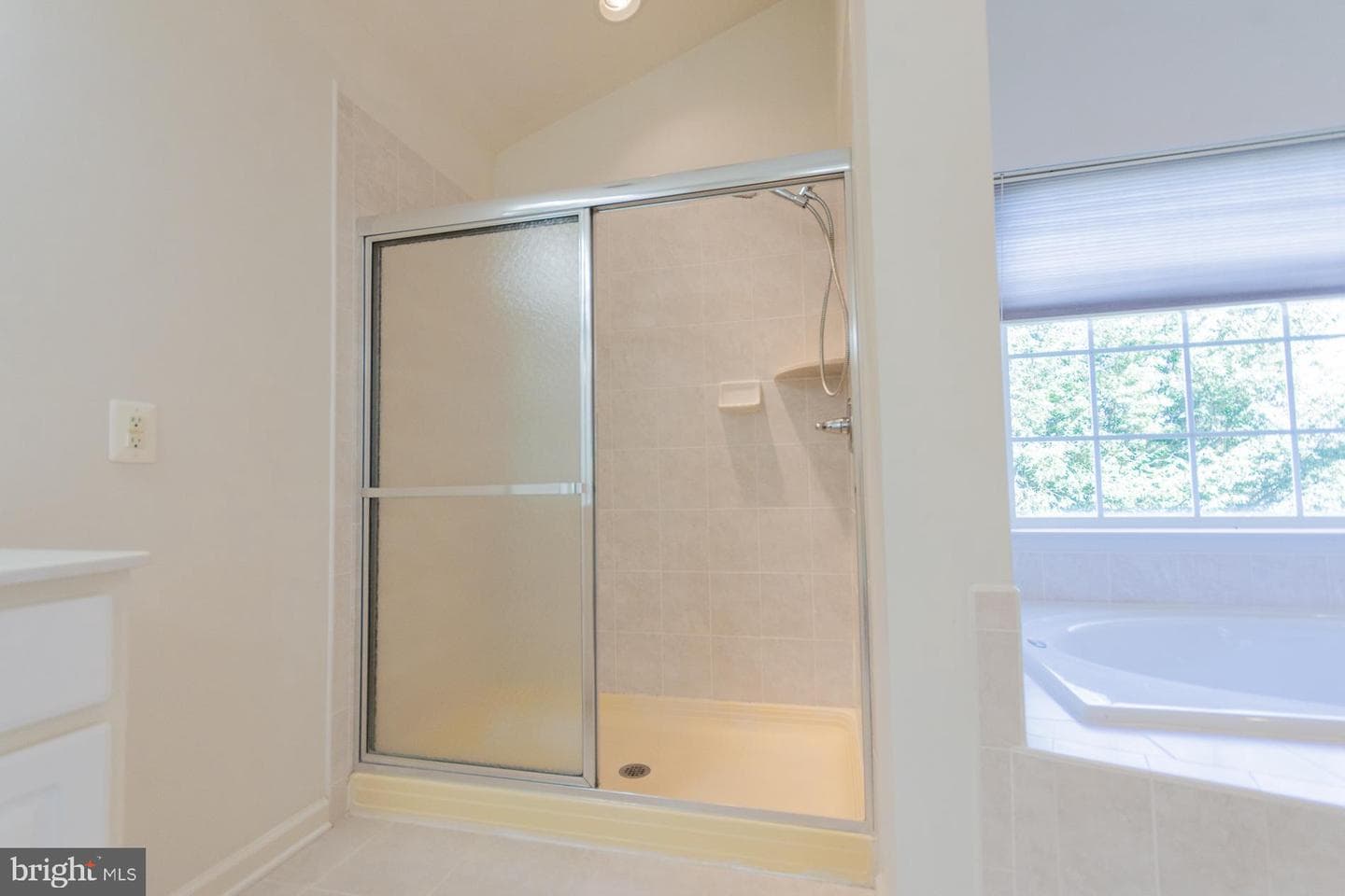 70 Braddock Street photo 55