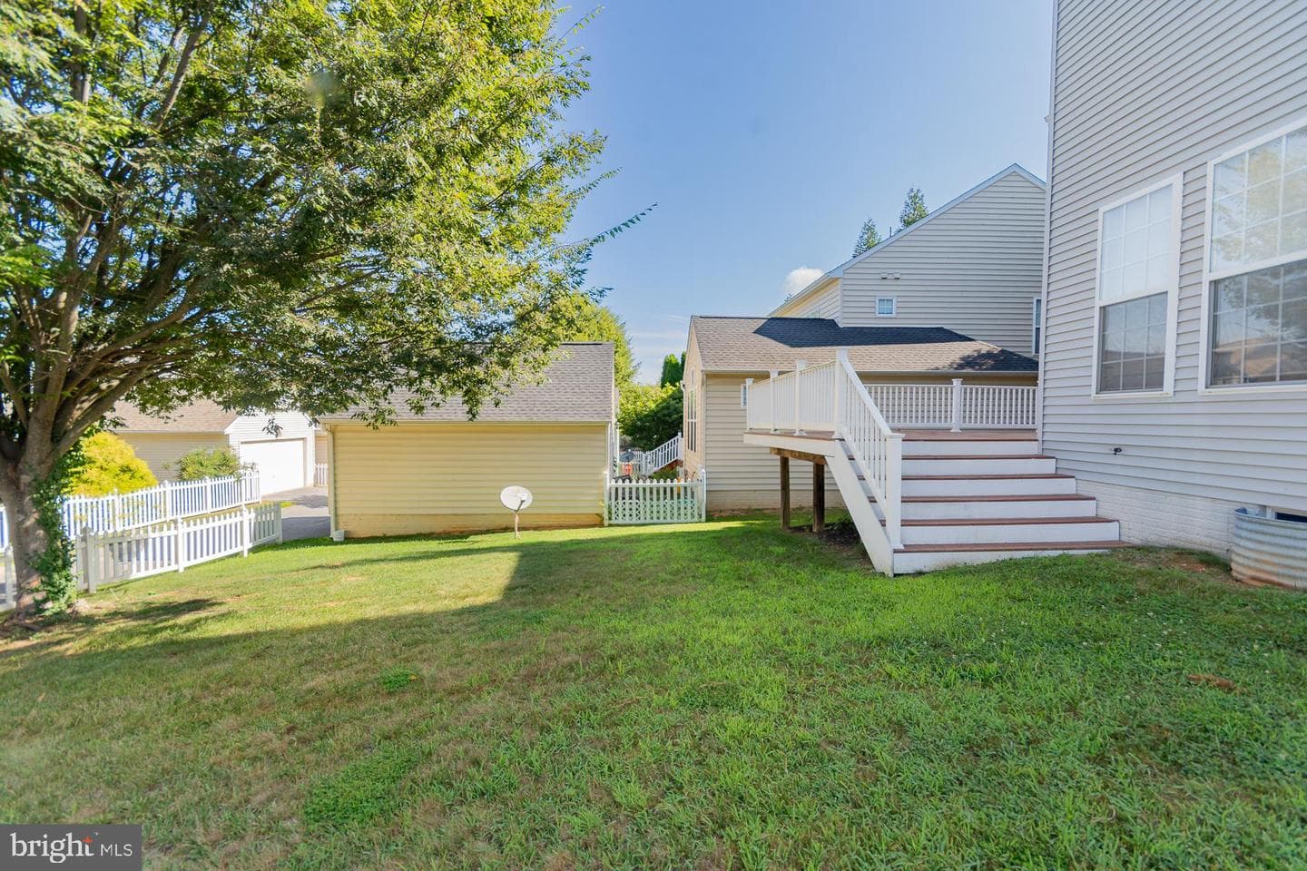 70 Braddock Street photo 81