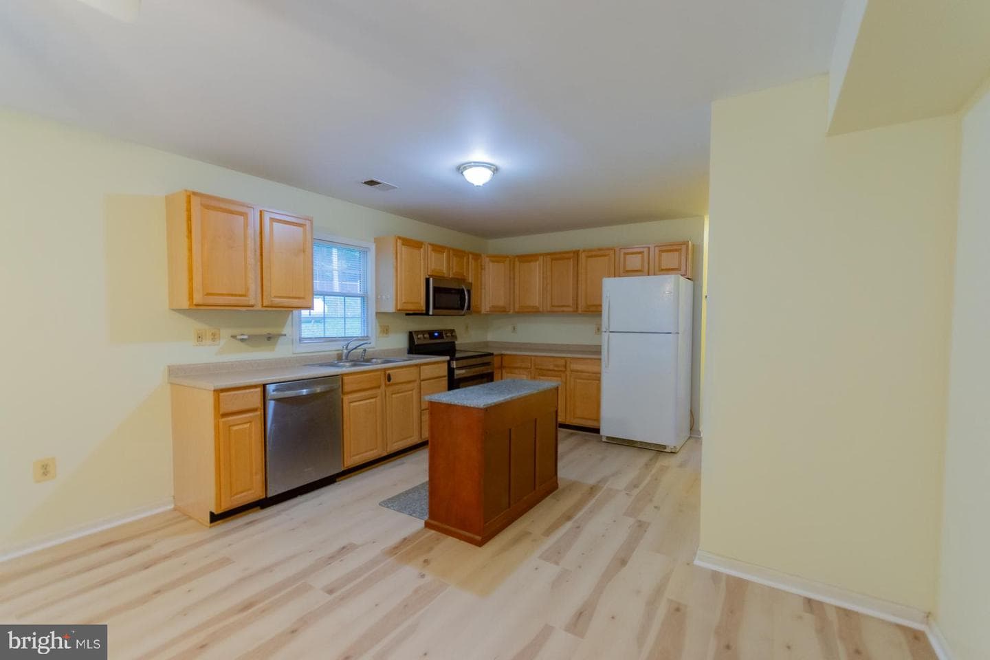 271 Moonshine Lane photo 14