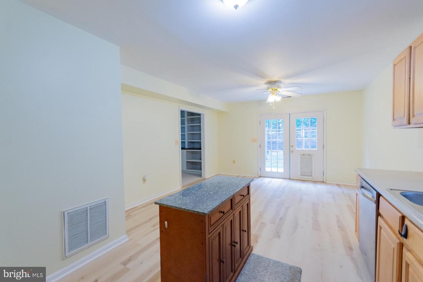 271 Moonshine Lane photo 17