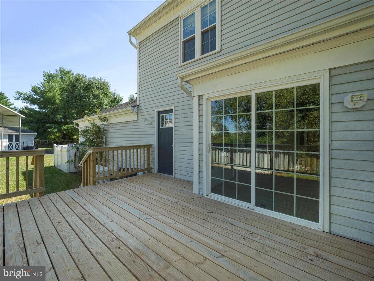 378 Prides Crossing photo 48