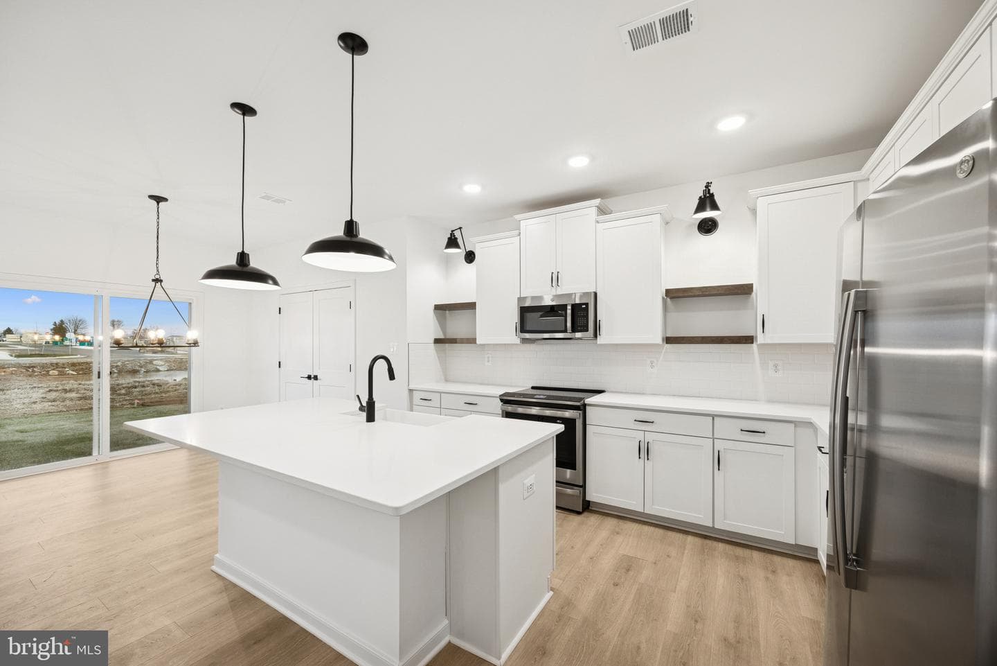 (Lot 341) 82 Thornton Ave photo 2
