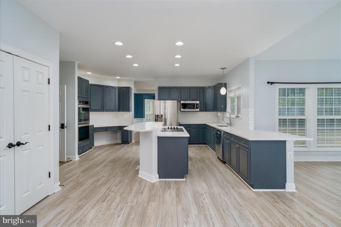 27 Costen Circle photo 14