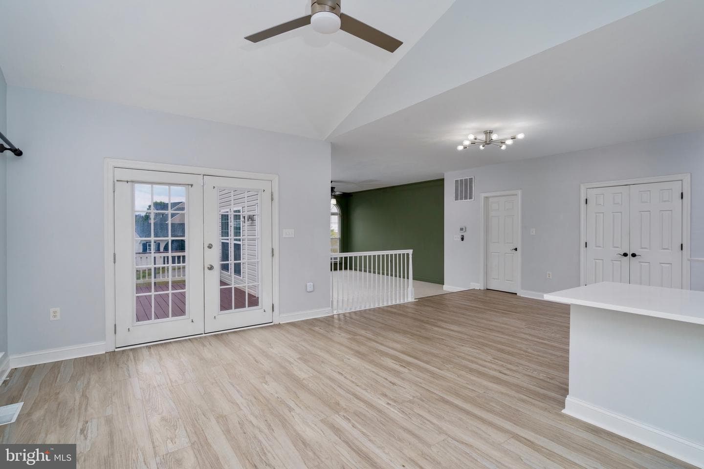 27 Costen Circle photo 16