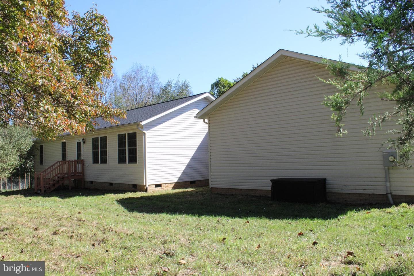 221 Frys Lane photo 6