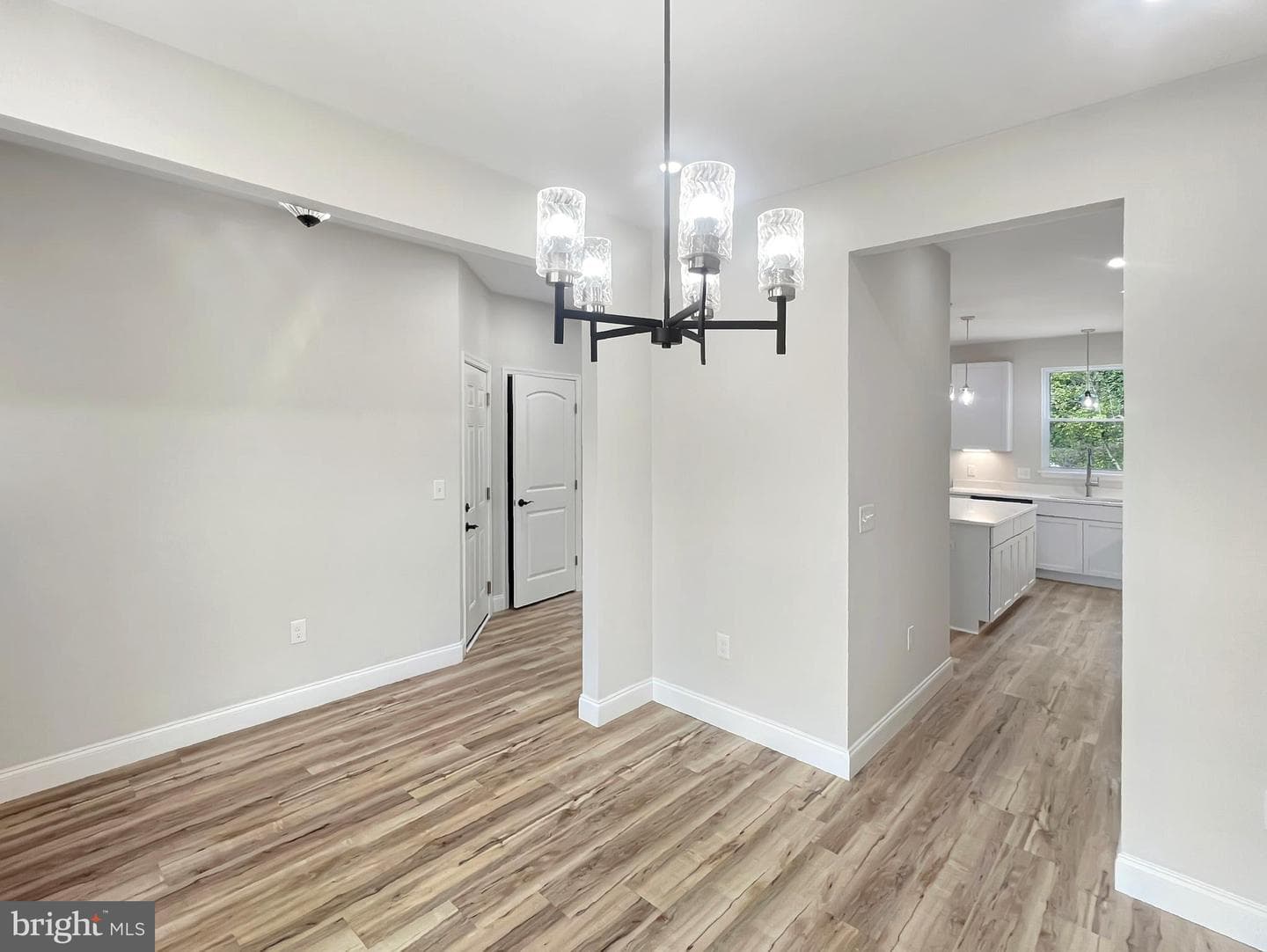 13 Onyx Lane photo 10
