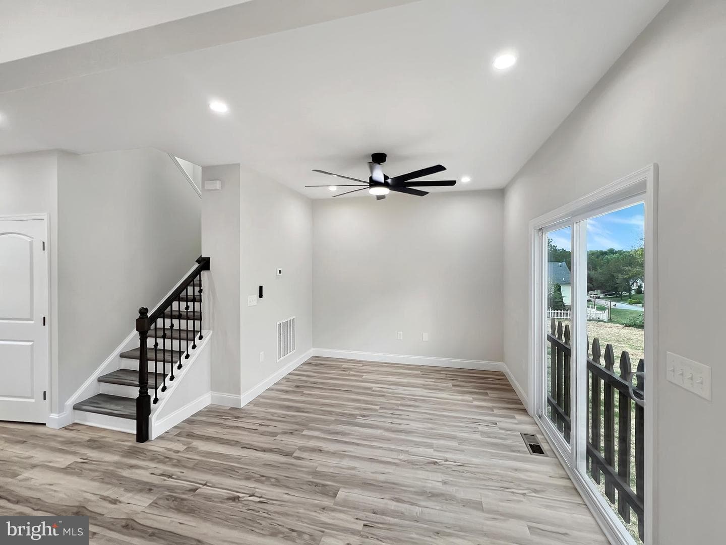 13 Onyx Lane photo 26