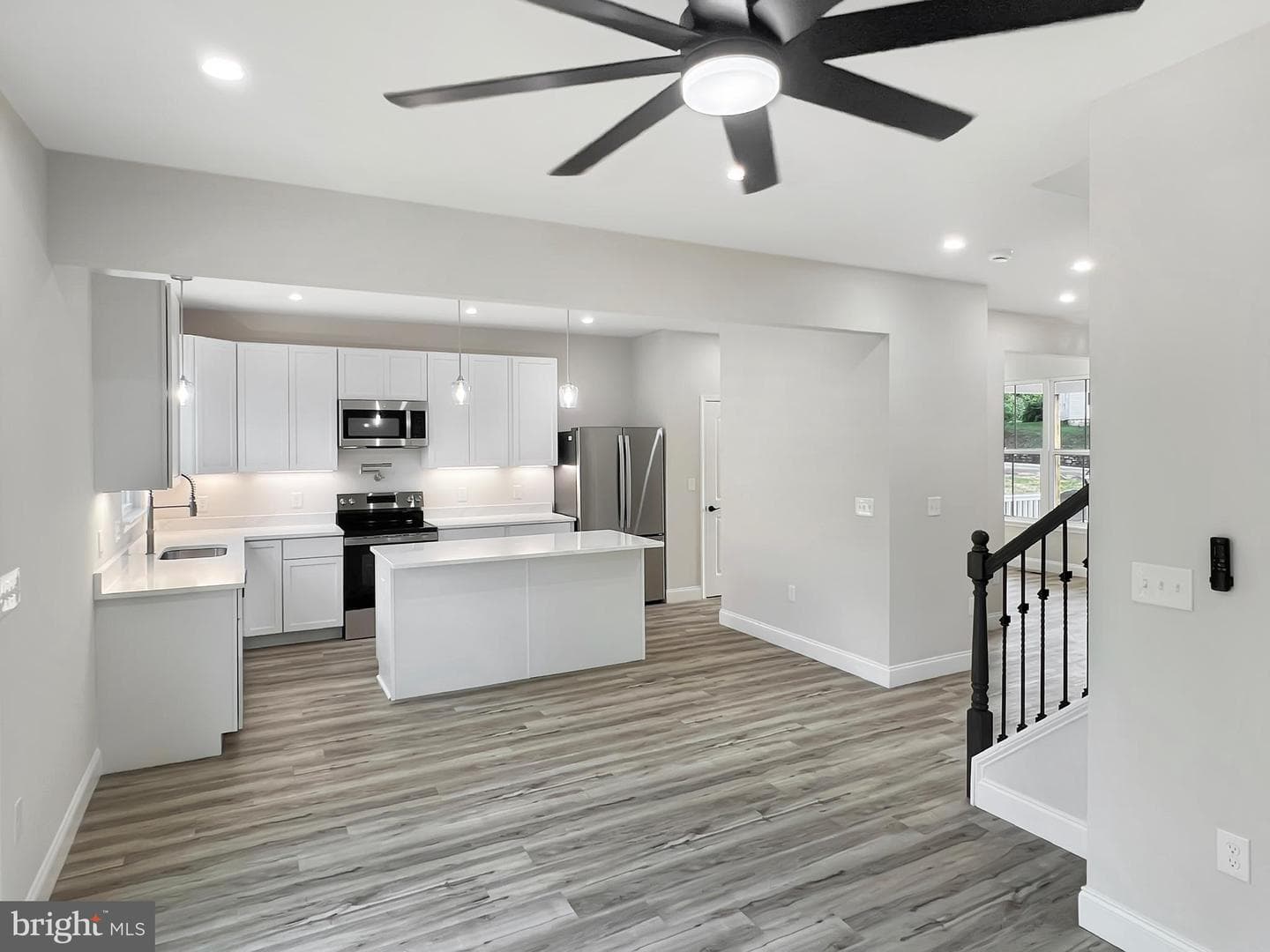 13 Onyx Lane photo 27