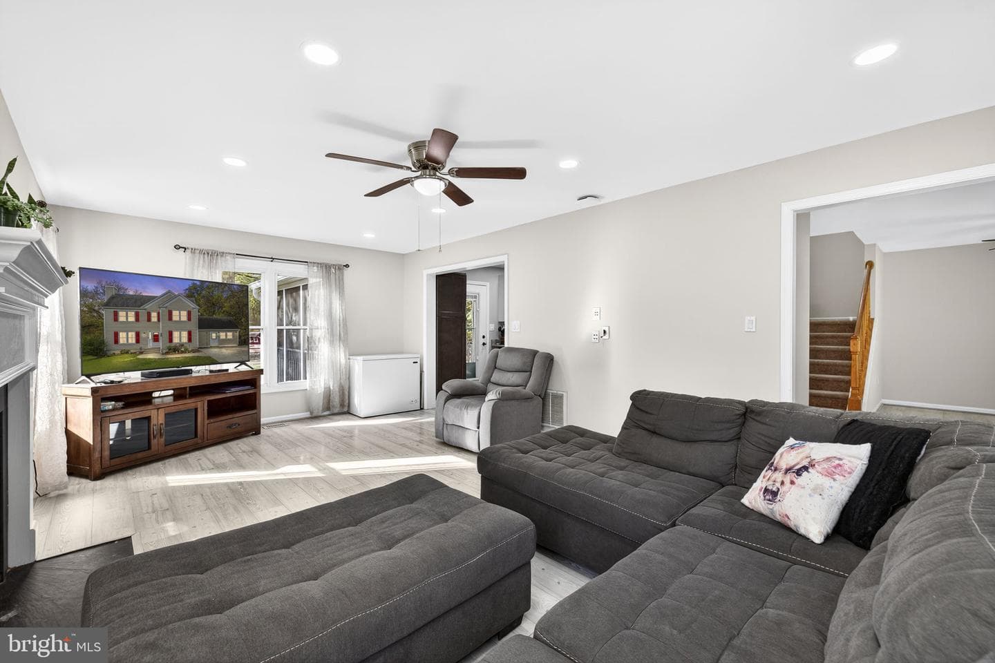 776 Thoroughbred Drive photo 18