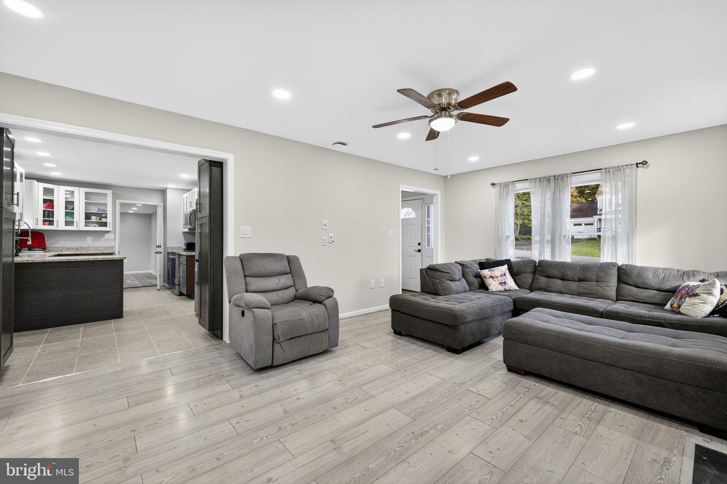 776 Thoroughbred Drive photo 21