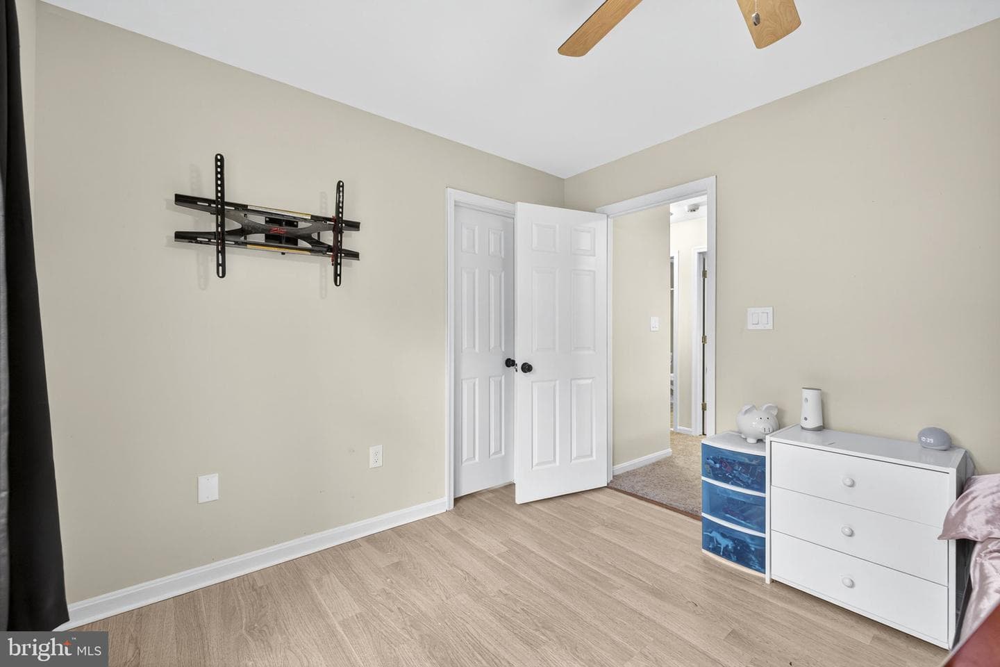 776 Thoroughbred Drive photo 42
