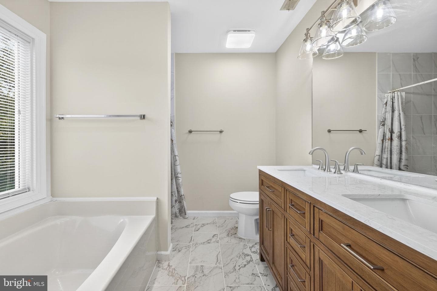 776 Thoroughbred Drive photo 50