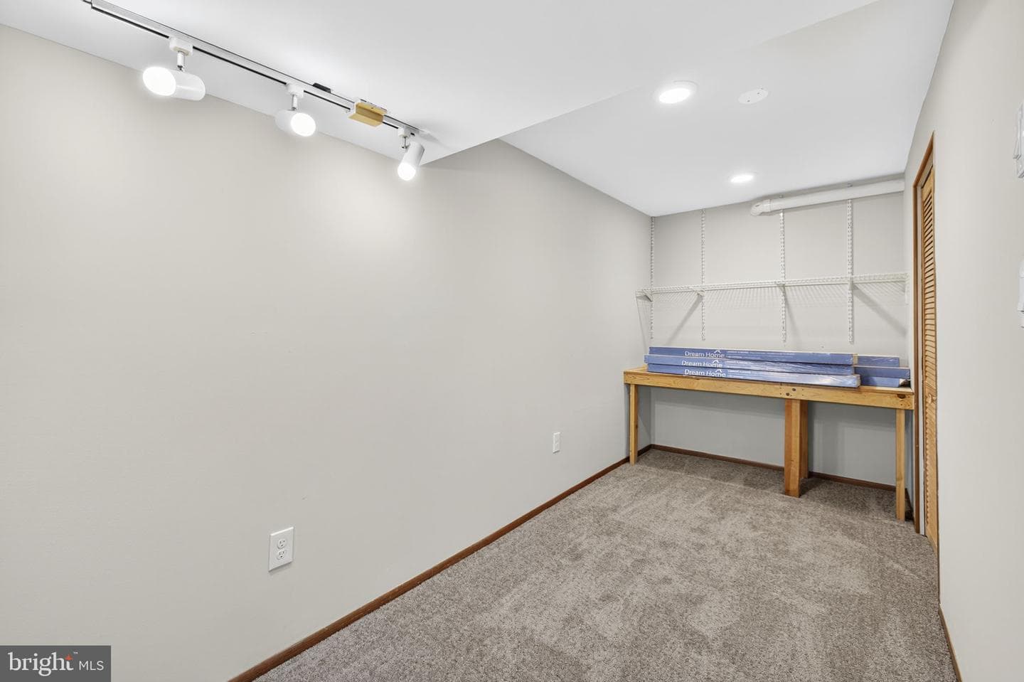 776 Thoroughbred Drive photo 57