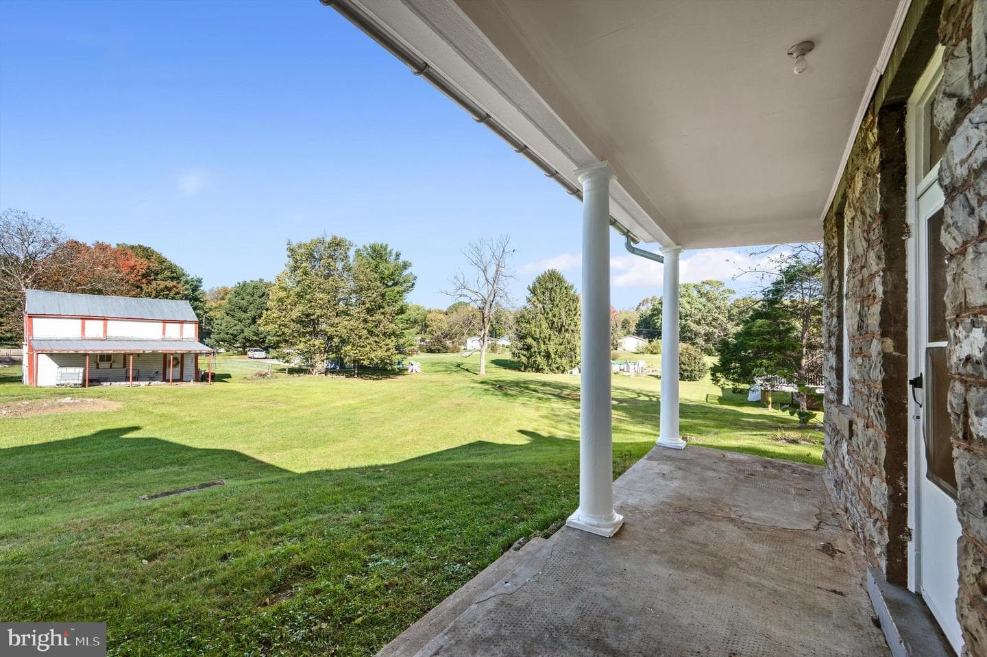7765 Martinsburg Pike photo 26
