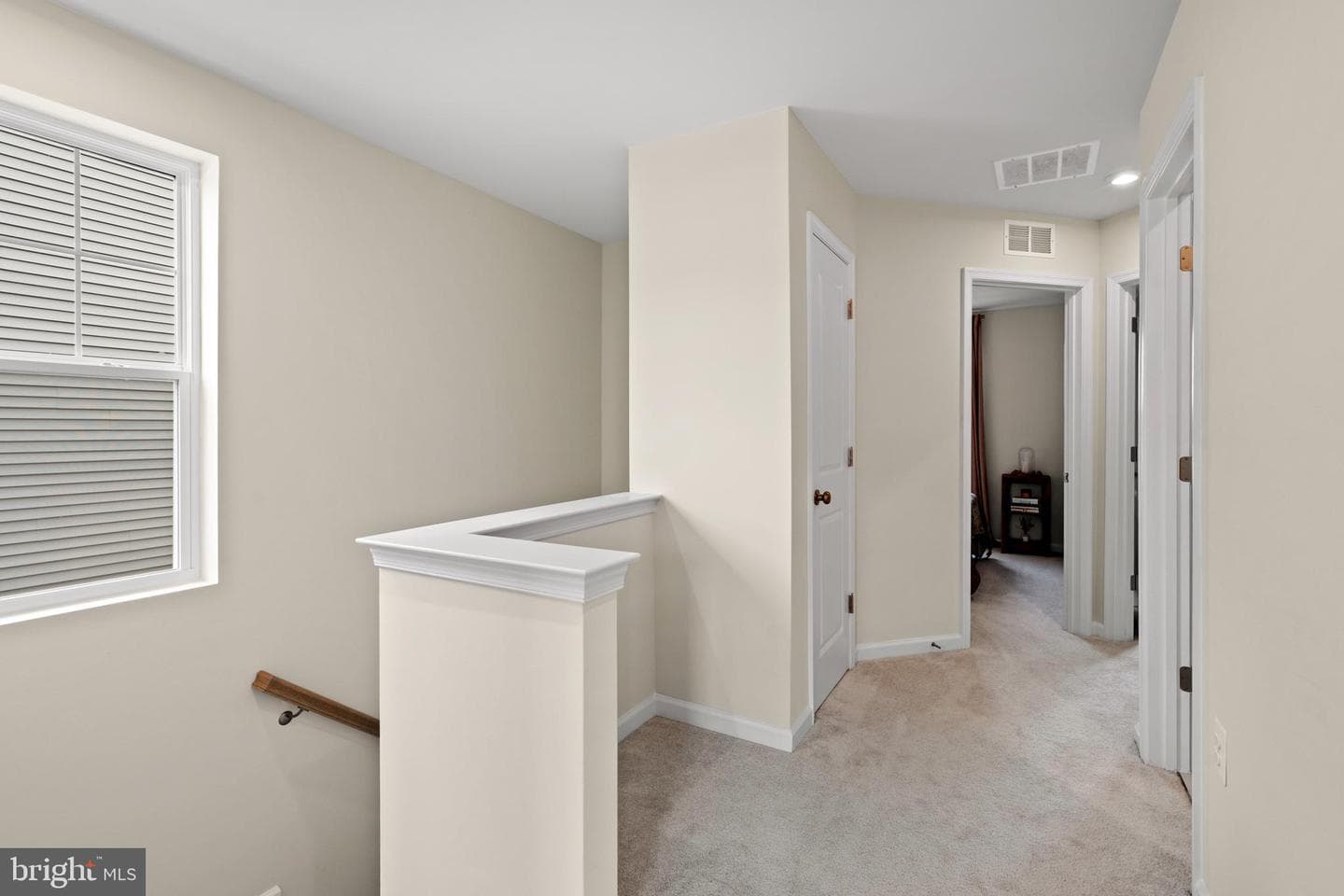 54 Coolidge Avenue photo 22